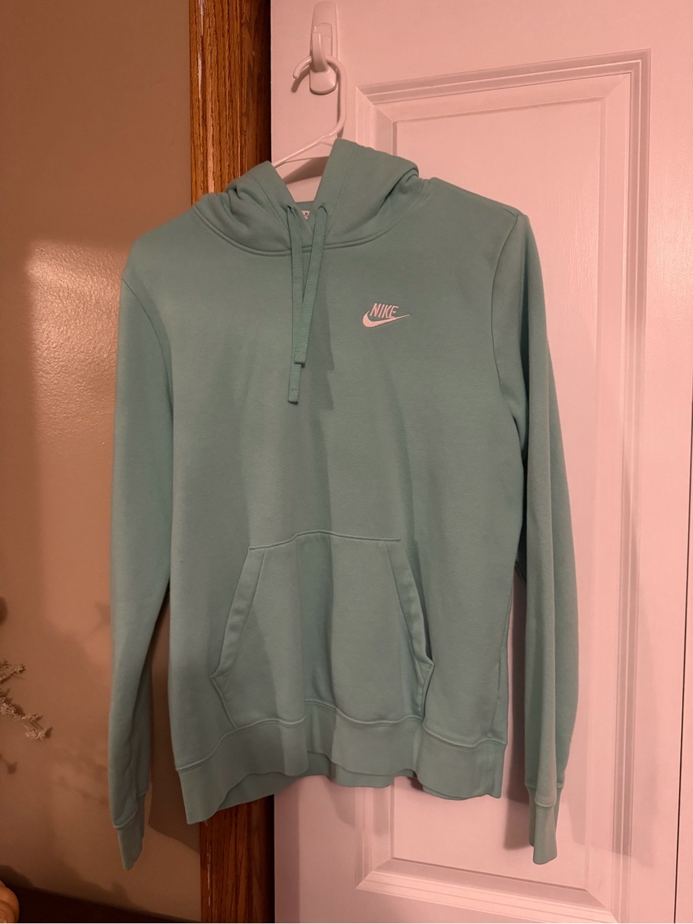 Nike Men's Light Mint Crewneck Hoodie